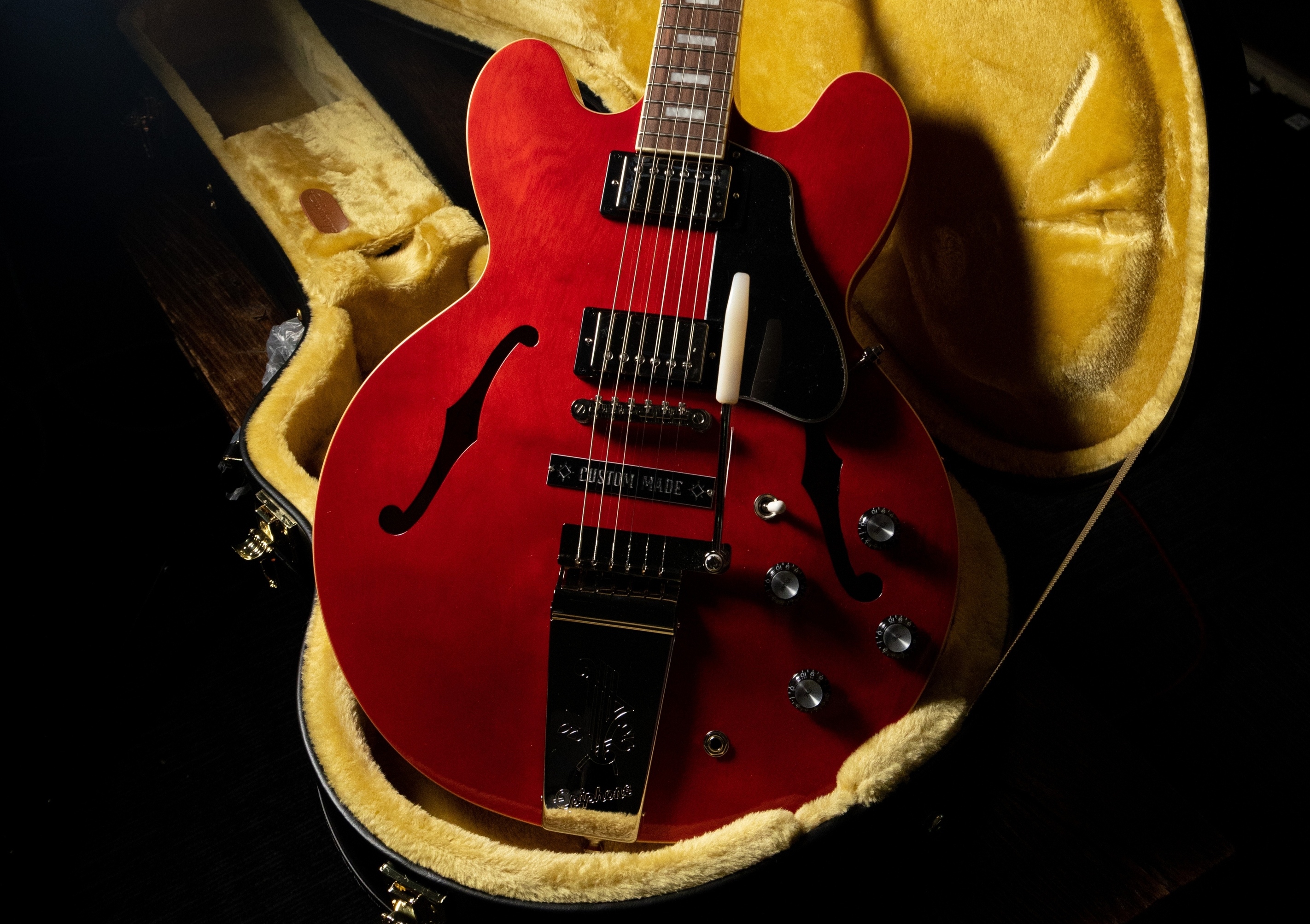 La Epiphone Joe Bonamassa 1962 ES-335 recrea la Gibson 335 que
